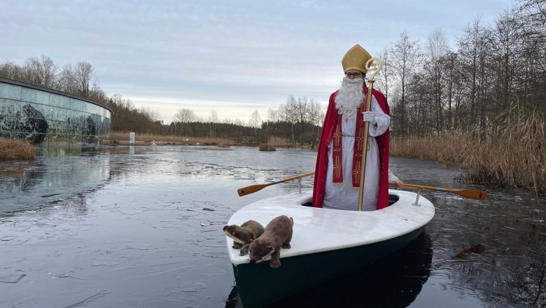 Nilolaus im Boot, © Sarah Piskur